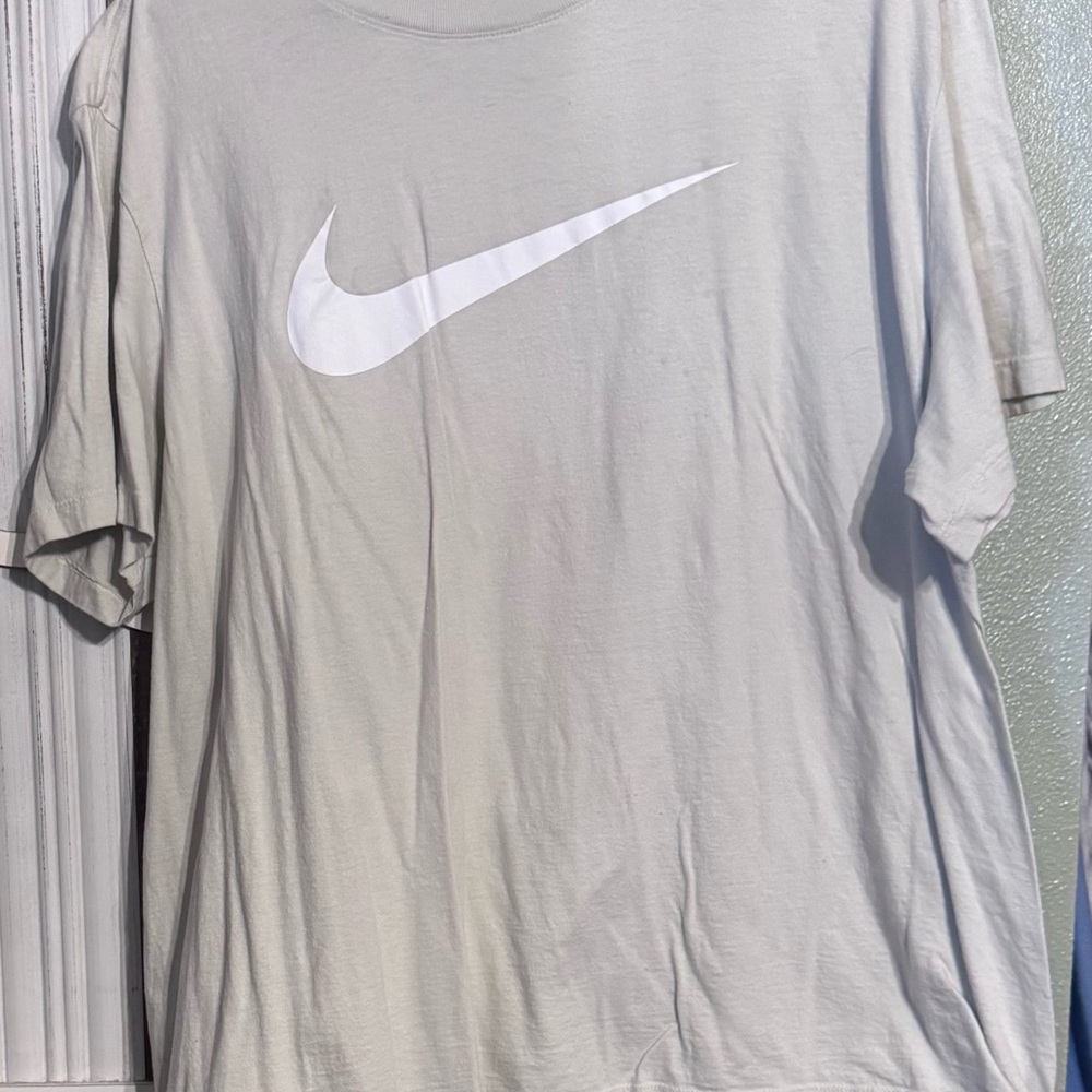 Nike Women’s Light Tan Short Sleeve Tee